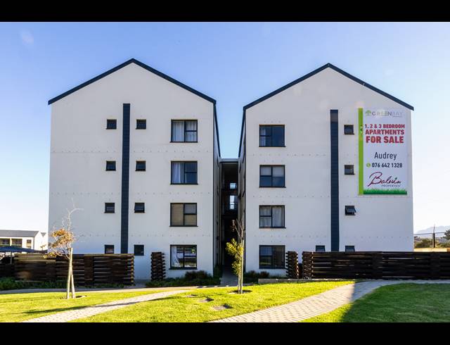 1 BEDROOM APARTMENT TO LET IN GREENBAY ECO ESTATE